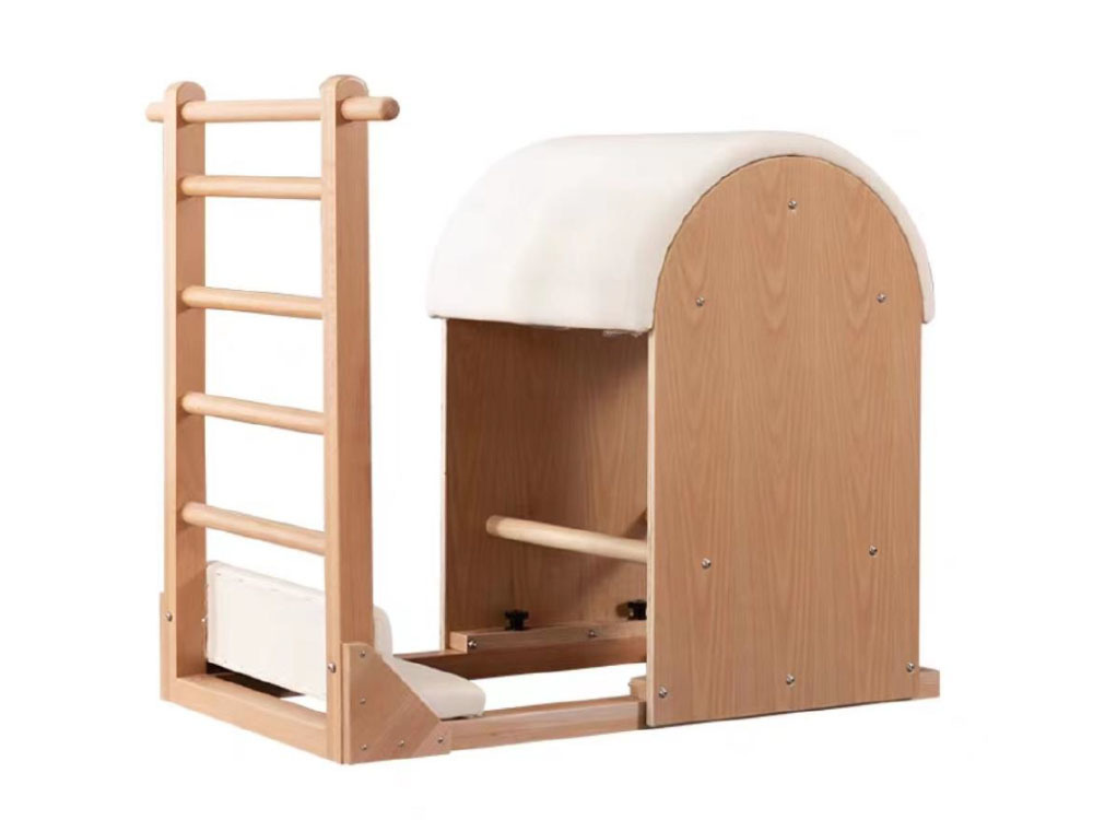 Beech wooden ladder bucket