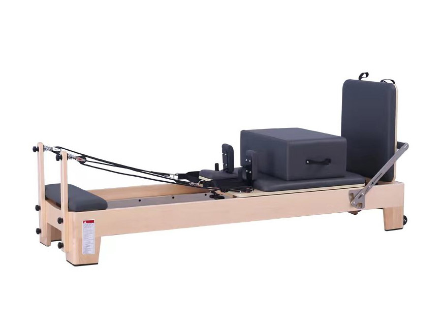 Classic maple reformer