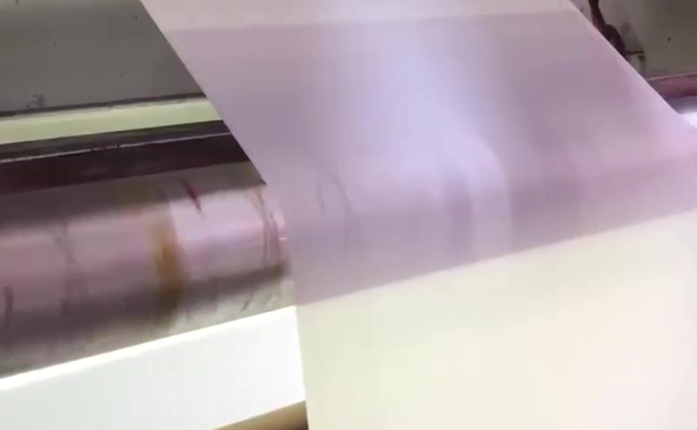 Defoaming and dehumidifying masterbatch