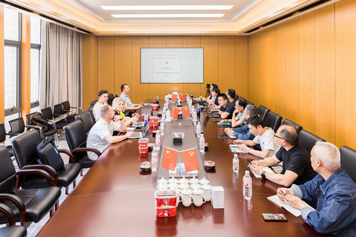 Changzhou Ruikai Chemical Equipment Co., Ltd. delivers its first batch of equipment overseas