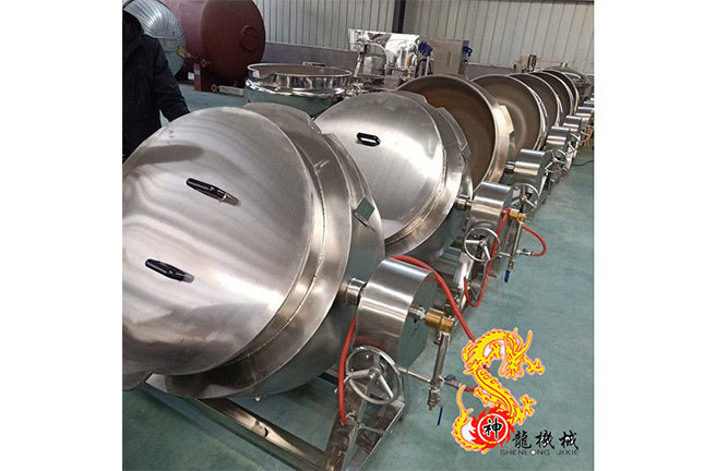 可倾斜带盖燃气夹层锅
