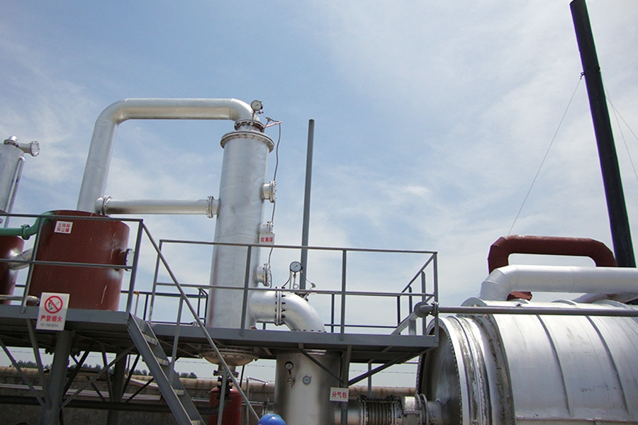 Hazardous solid waste thermal cracking equipment manufacturers take you to understand what types of oil refining equipment there are