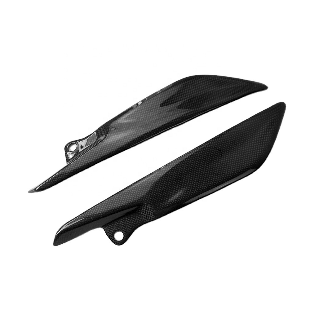 Quality Carbon Fiber Motorcycle Parts Carbon Fibre Under tank Side Panels for 2016 Triumph Speed Triple 1050 R
