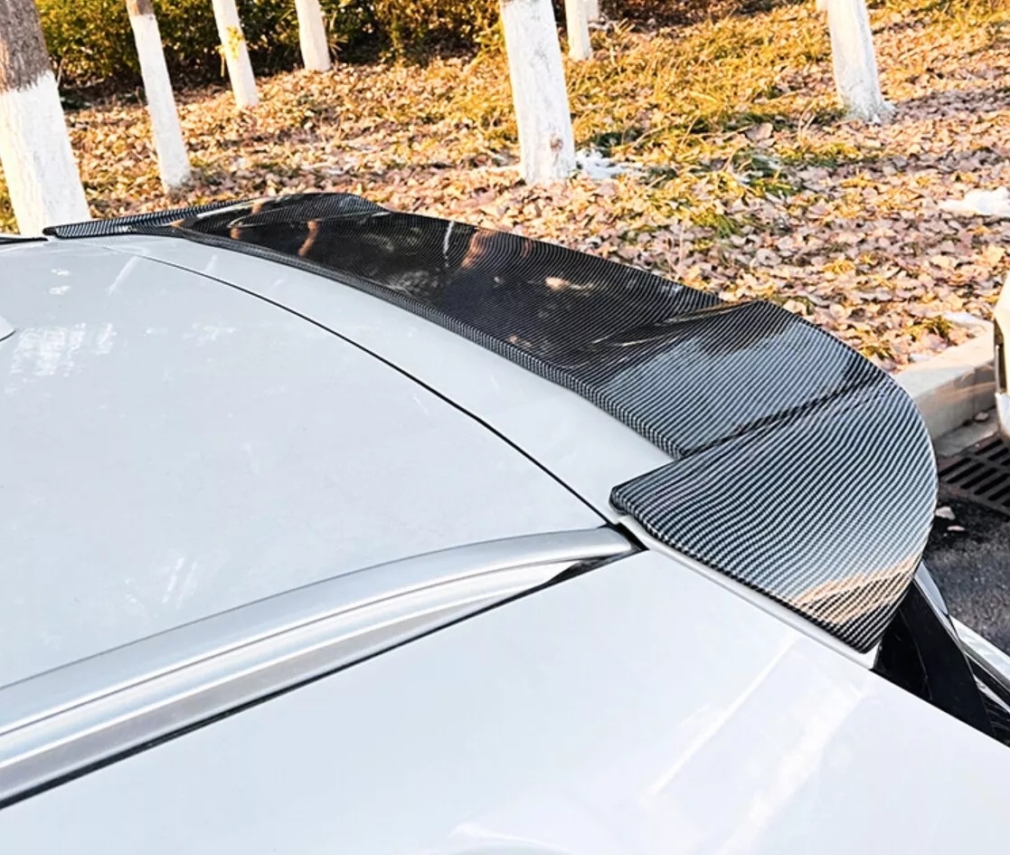 Carbon Fiber Auto Parts Factory Customized Glossy Carbon Car Rear Roof Spoiler Top for BMW