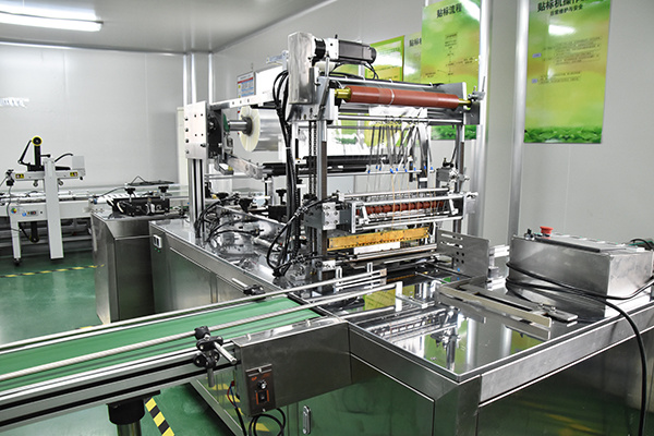 Automated packaging equipment Automated packaging equipment