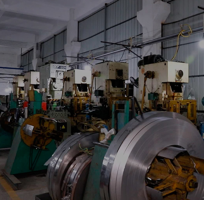 Rich experience and advanced equipment Rich experience and advanced equipment