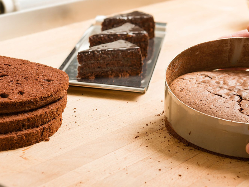 Silicone Baking Molds Combine Eco-Friendliness and Practicality