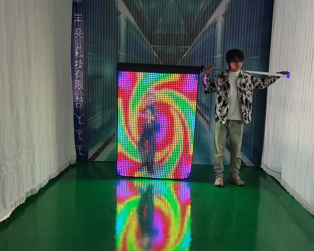 纺织屏LED旗帜P25