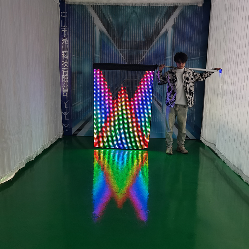 Textile LED vision flag P25