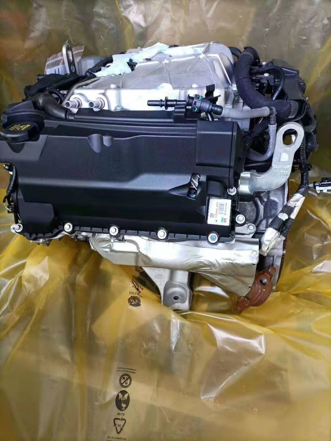 Original factory Land Rover gasoline 3.0T