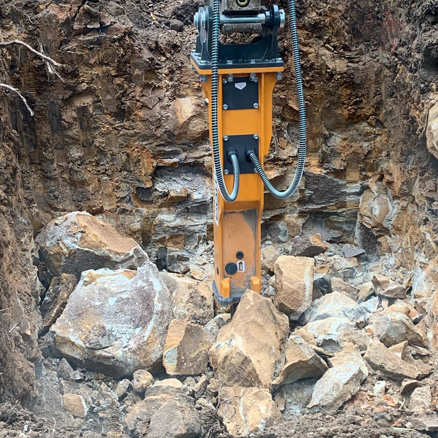 Safe Maintenance Practices for Hydraulic Breakers