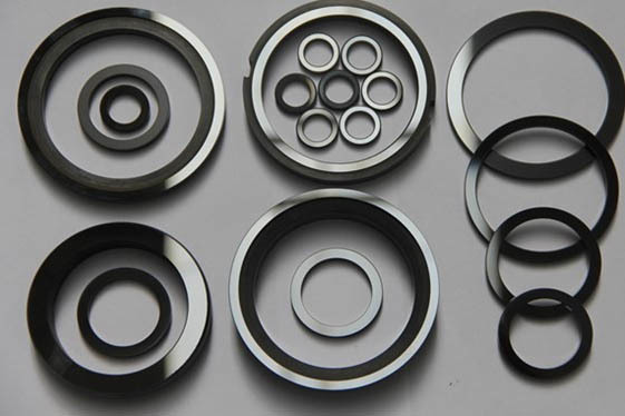 Comparison of Relative Performance of Common Sealing Materials