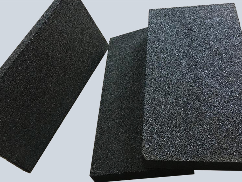 In which fields is silicon carbide applied?