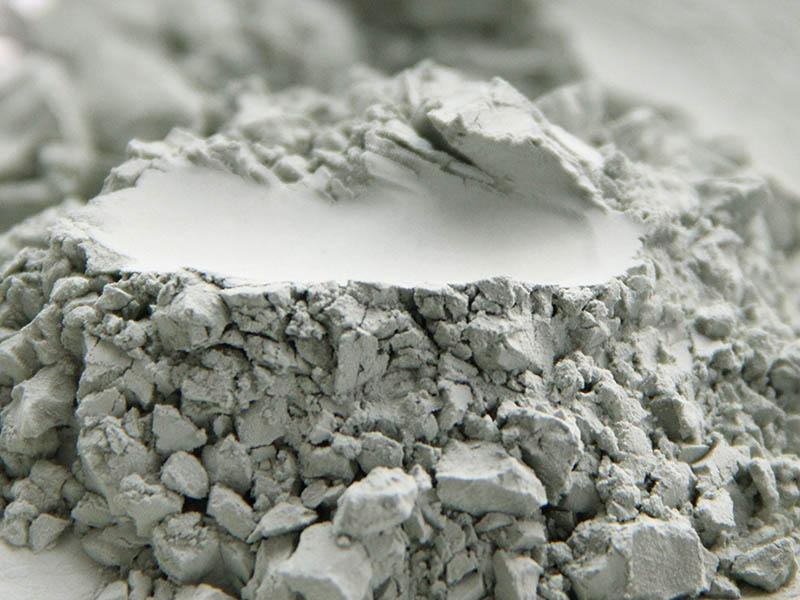 Non-stick pans use silicon carbide micro powder.