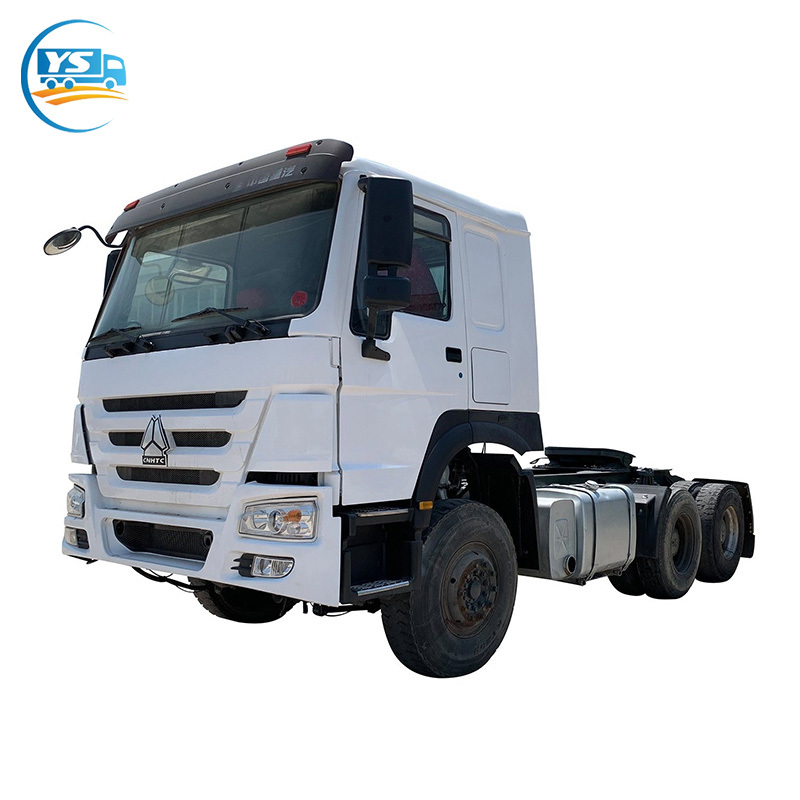 SINOTRUCK HOWO CNG Tractor 6x4