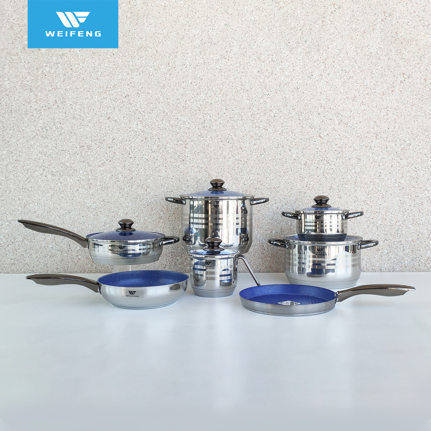 Blue Glass Lid Stainless Steel Cookware Set with Deep Black Electroplated Handle