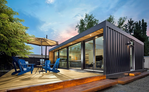 Marine and Customized Containers: Versatile Solutions for Modern Needs