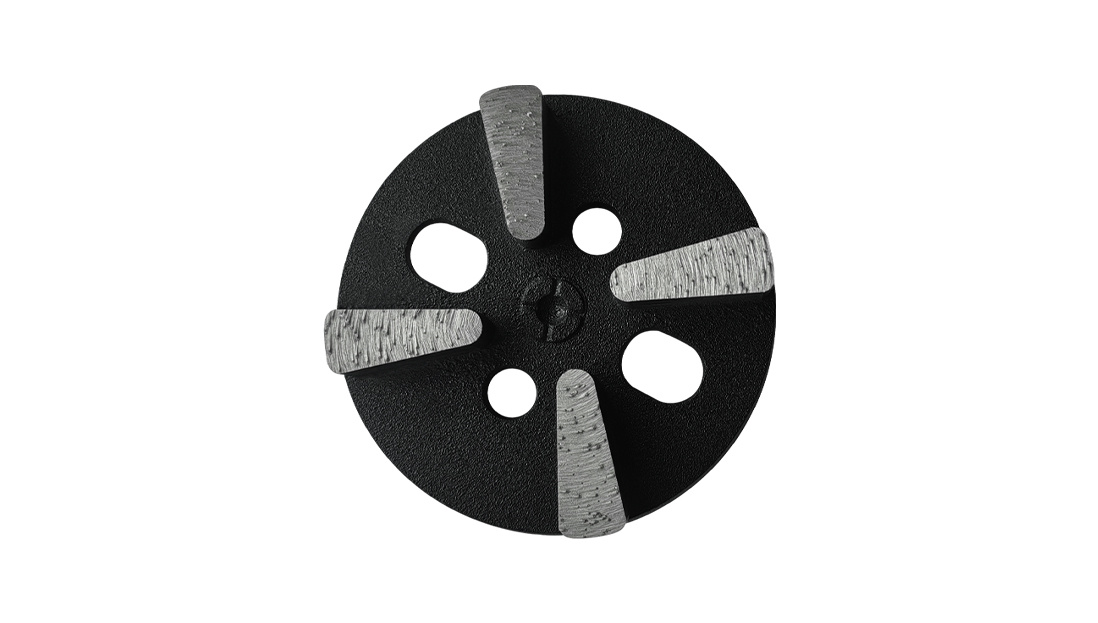 Bullet-type Four-tooth Concrete Floor Grinding Block (Sharp Type)