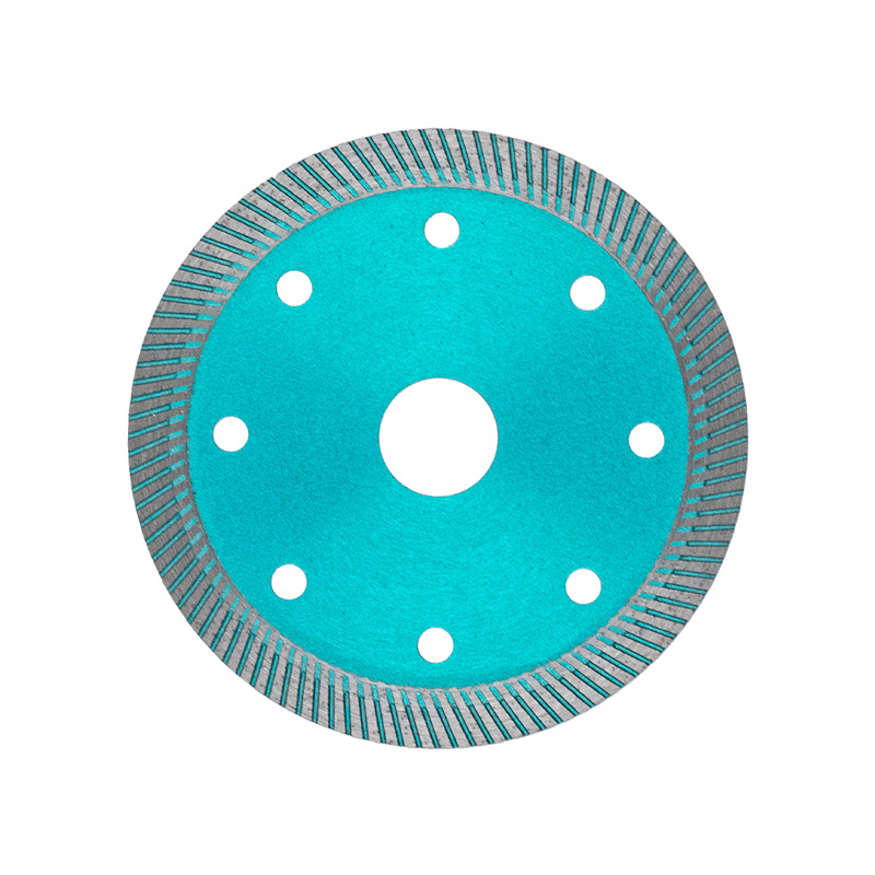 Ceramic wave saw blade