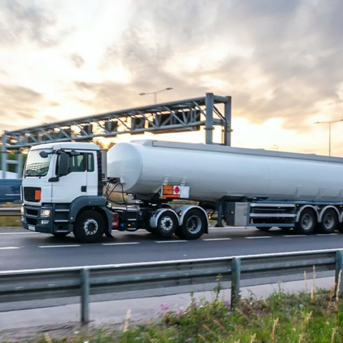 Oil truck Oil truck