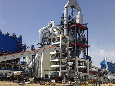 Closed cooling tower for carbide furnace
