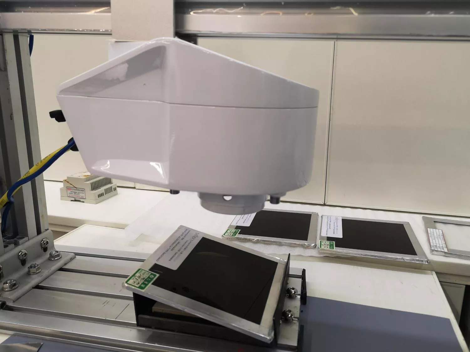 The application of infrared moisture meters in dairy products!