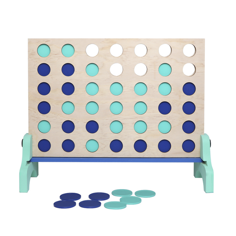 木制四连棋游戏