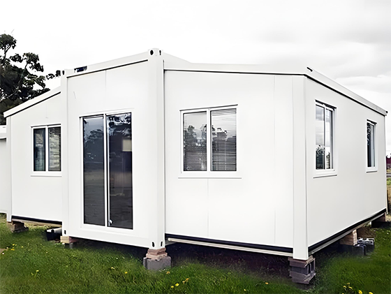 Expandable Container House
