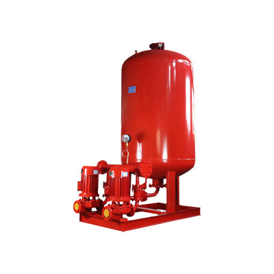 Automatic fire cannon pressure boosting and stabilizing device