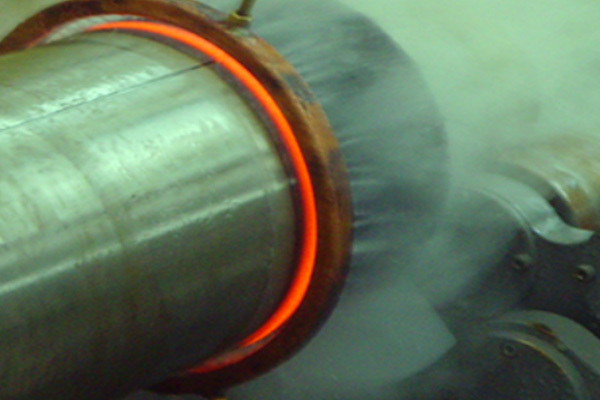 Discussing the maintenance and troubleshooting of the induction heating system for quenching machine tools