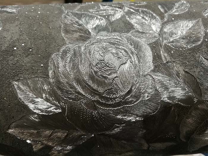 Wallpaper embossing roller
