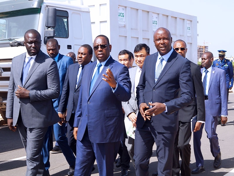 President of Senegal Macky Sall attended SINOTRUK delivery ceremony and highly praised SINOTRUK bran...