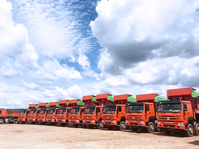 Comoros semi-trailer dump truck on-site delivery and acceptance