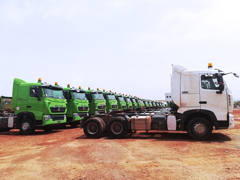 SINOTRUK delivers 3 horsepower vehicles