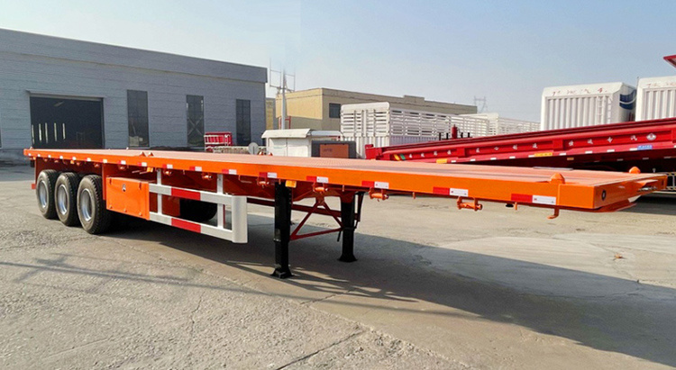 Sinotruck Flatbed Semi Trailer Truck