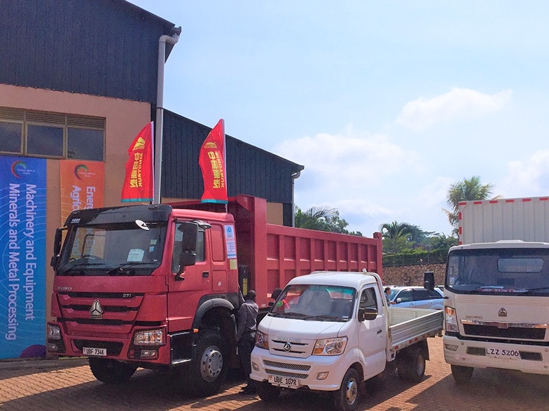 SINOTRUK vehicle delivery
