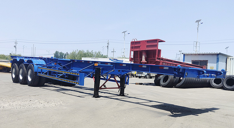 Sinotruck Flatbed Semi Trailer Truck
