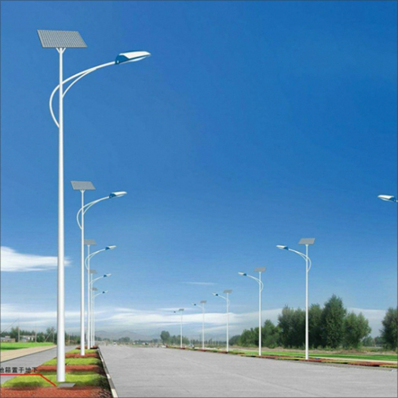 Lampe de rue solaire 10