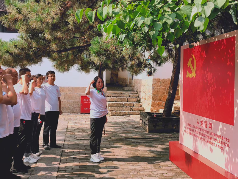 加强“四家建设“营造和谐发展氛围 加强“四家建设“营造和谐发展氛围