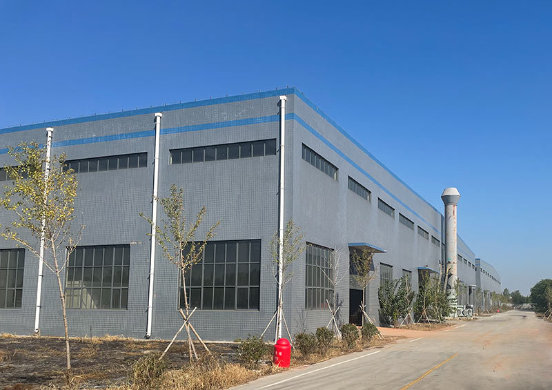 廠區(qū)一角  錘頭廠家