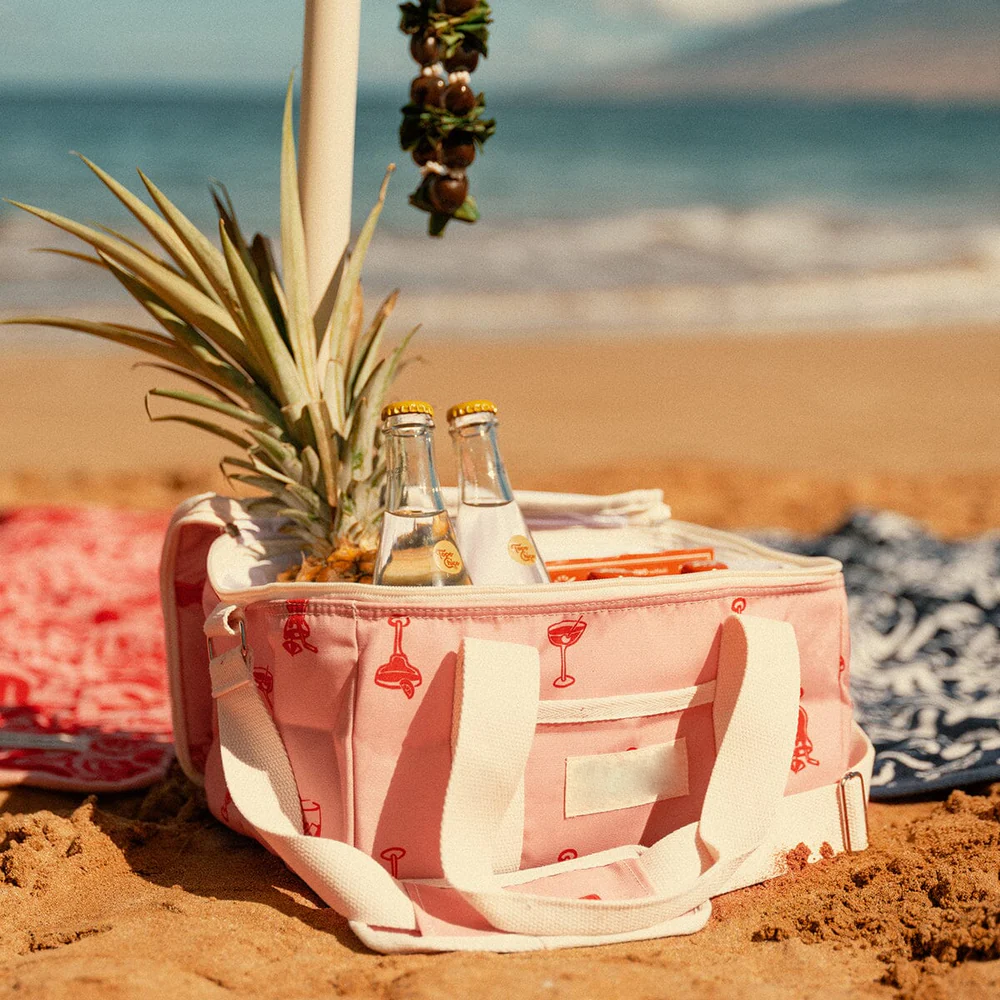 Why Customized Cooler Lunch Bags are a Must-Have for Every Picnic