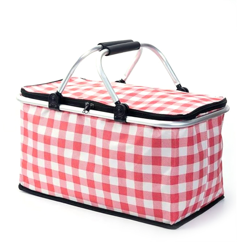 Maximize Your Outdoor Experience with a Leak-Proof Cooler Bag Picnic Basket
