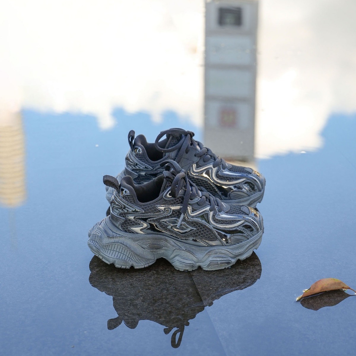 Children's shoes