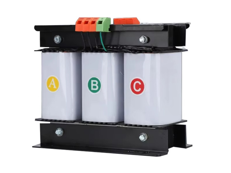 Three-phase transformer