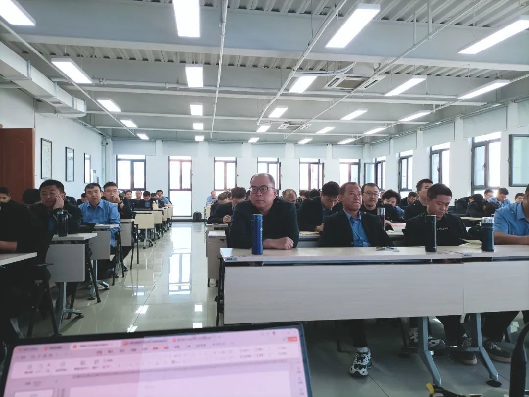 感谢乌鲁木齐铁路局与惠齐电力就供配电系统智能化、数字化、绿色低碳化技术培训交流会完满成功
