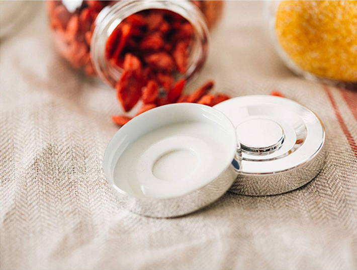 Wholesale 200ml Glass spice jar with twist metal lid for kitchenware