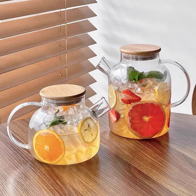 Glass Pitcher with Lid, Glass Water Carafe with Handle
