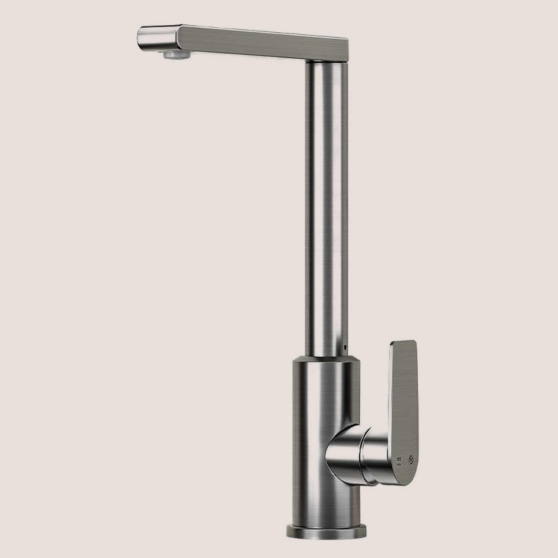 Kitchen splash-proof faucet