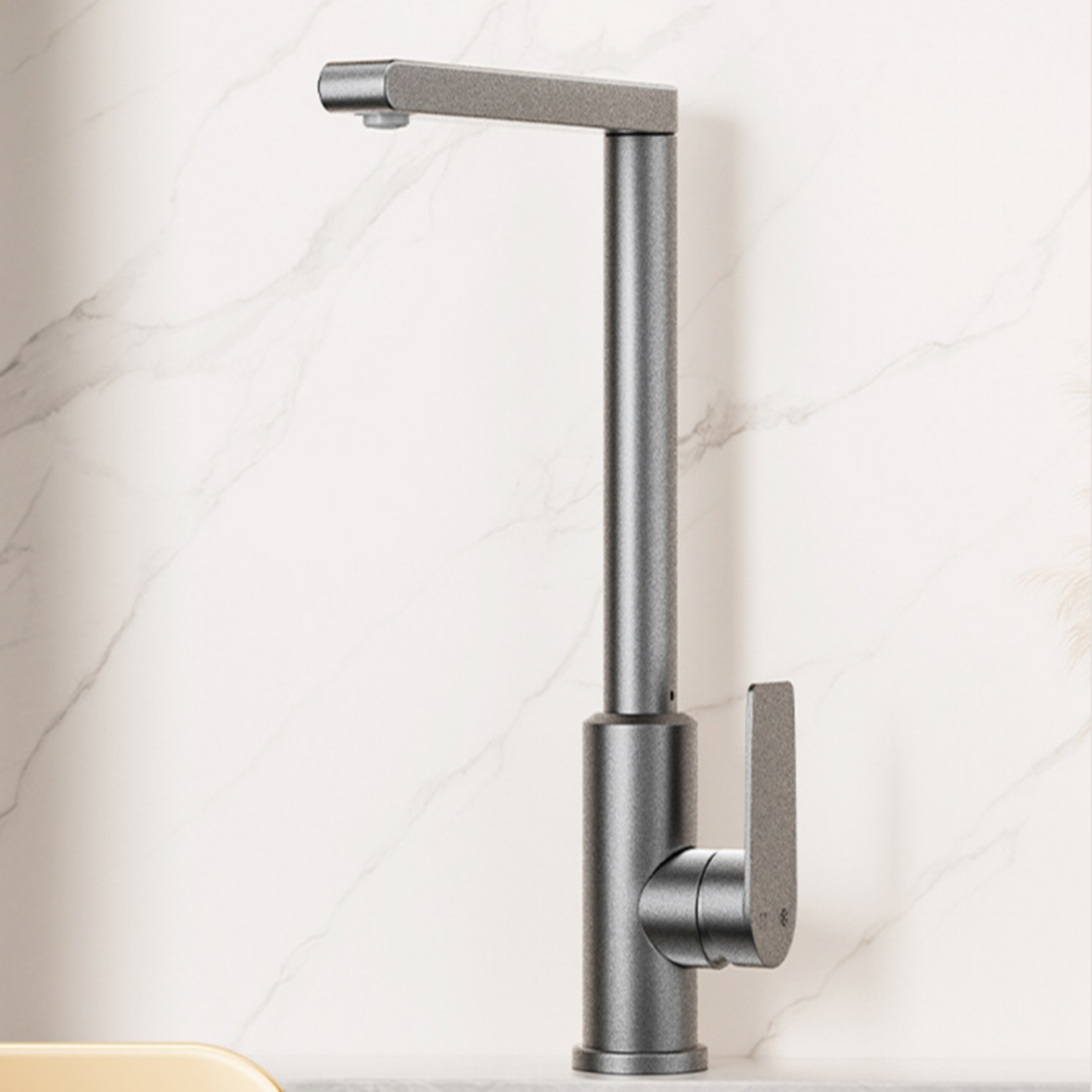 Kitchen splash-proof faucet