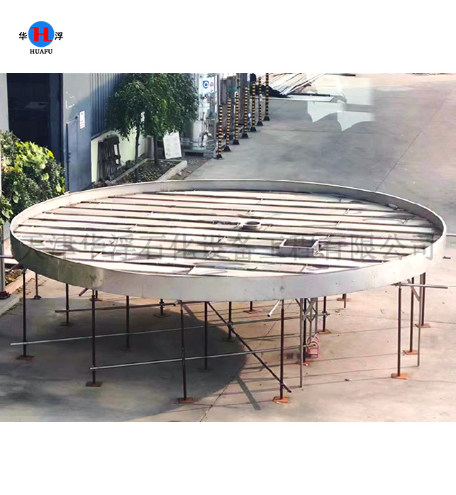 Stainless steel honeycomb floating roof with full liquid connection